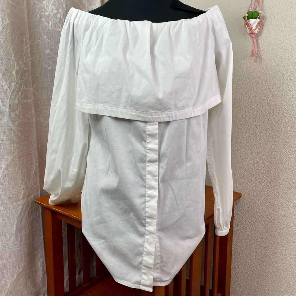 Worth NY White Off-The-Shoulder Long-Sleeve Button-Down Top